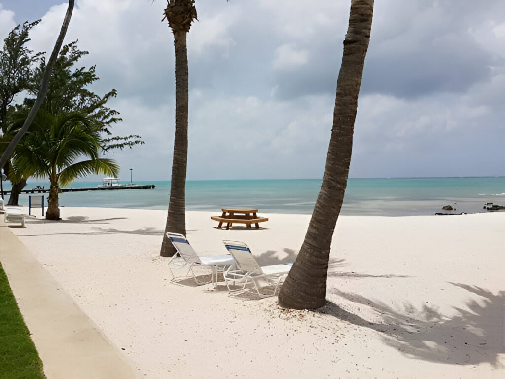 Caymankai, Villas, Grand Cayman, Cayman Islands, Vacation rentals Vacation Condos Vacations Villas The Retreat At Rum Point